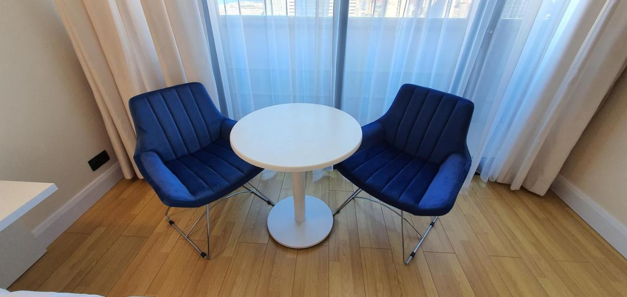 Subtropik Apartments In バトゥーミ エクステリア 写真