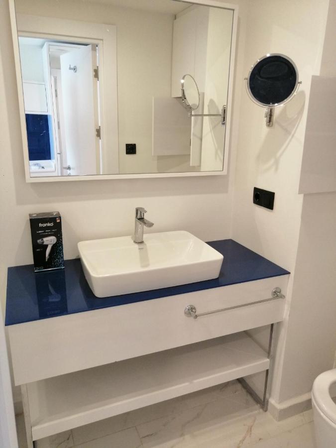 Subtropik Apartments In バトゥーミ エクステリア 写真