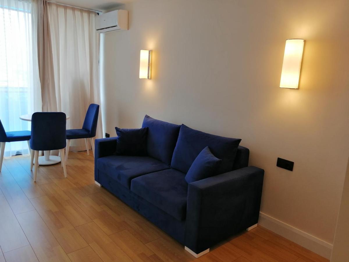 Subtropik Apartments In バトゥーミ エクステリア 写真